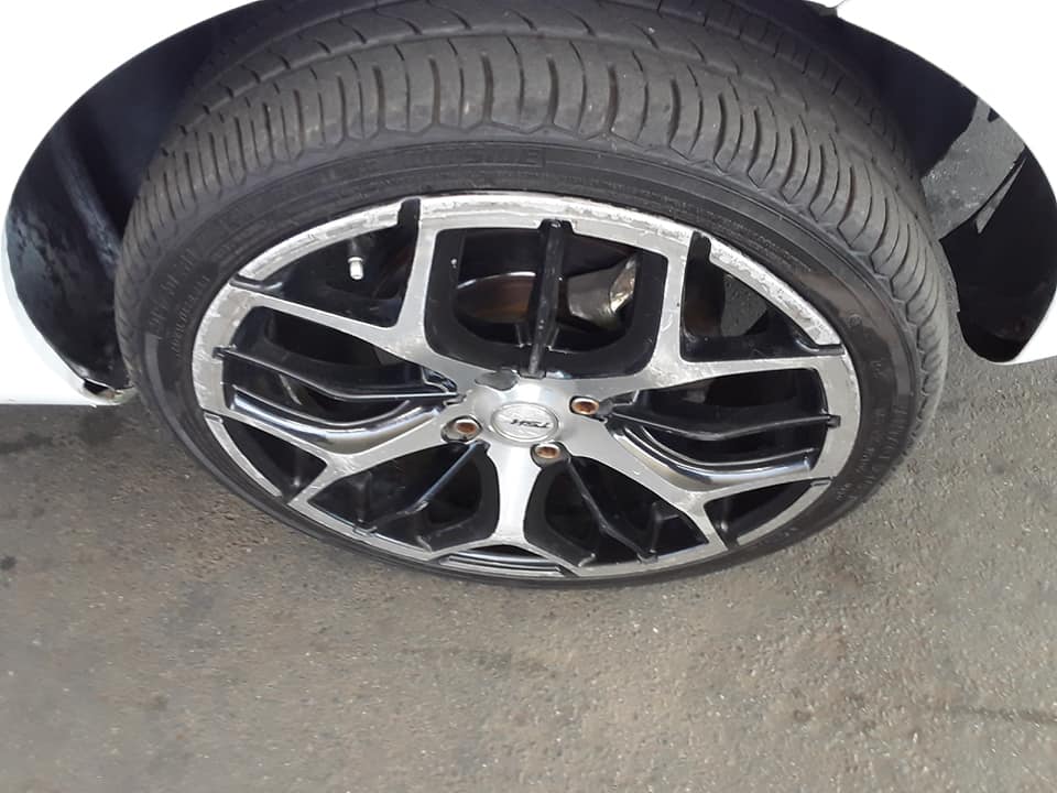 2011 FORD FIESTA 1.4