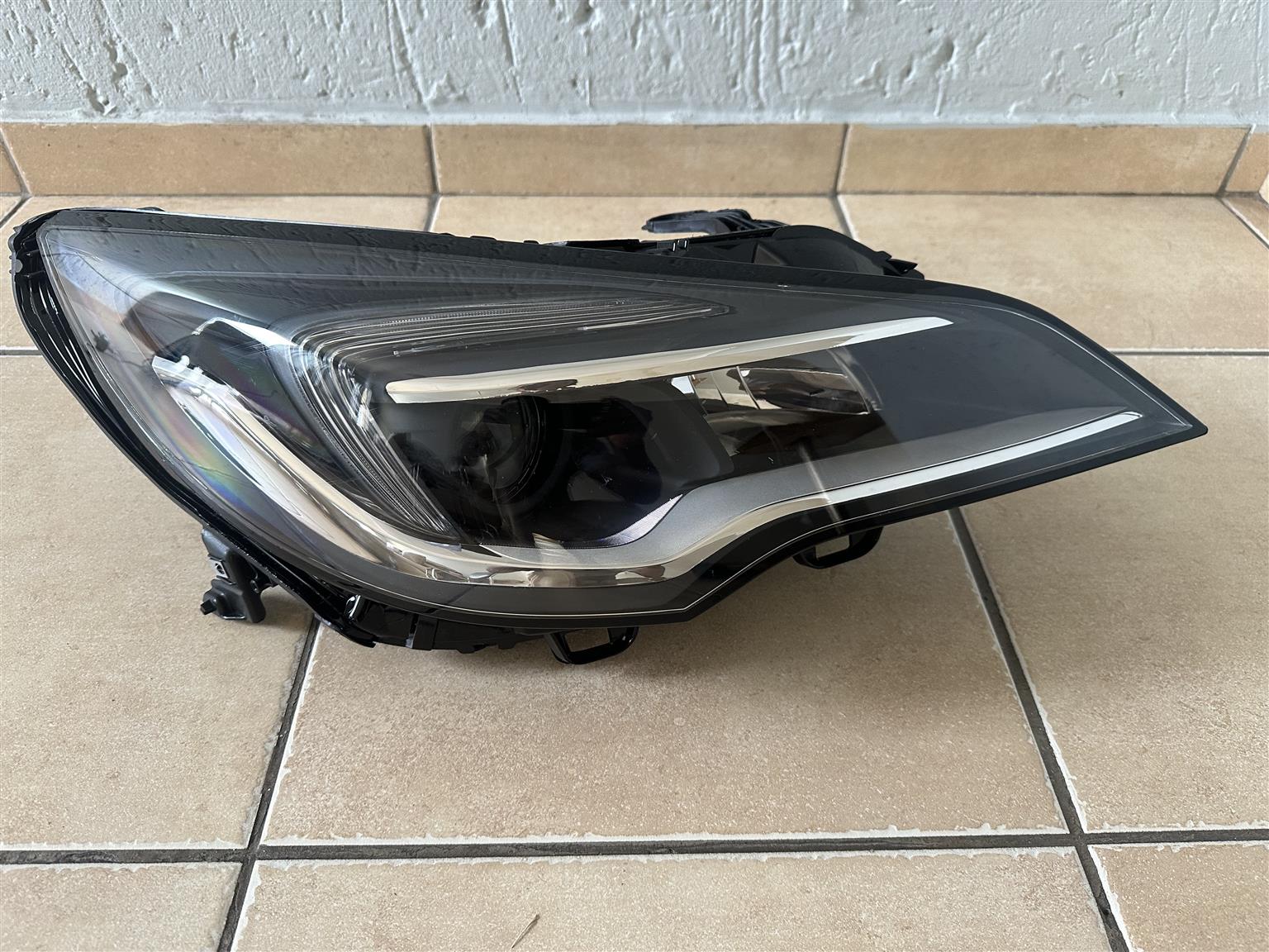 Opel Astra K Headlight - Private Seller Opel Astra K Headlight - Private Seller