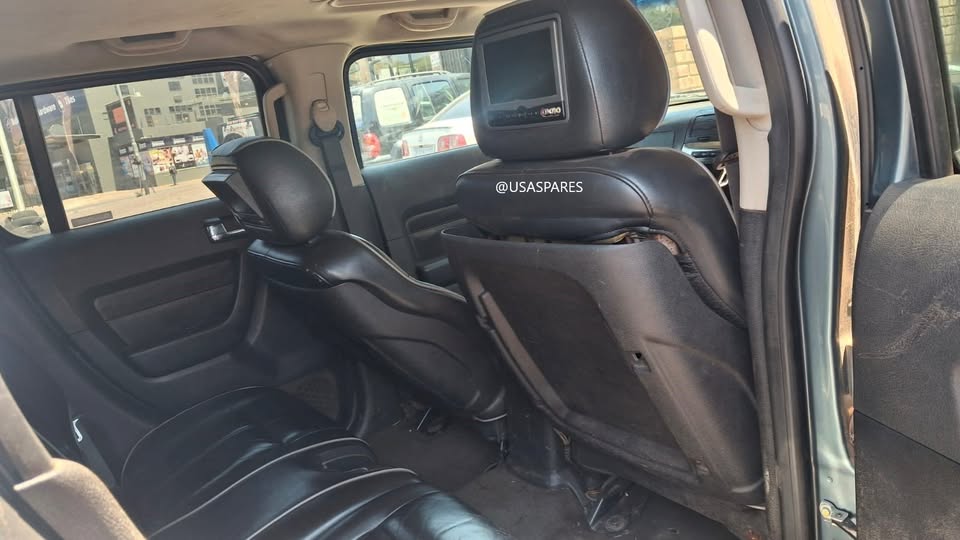 2008 Hummer H3 3.7 Interior spares for sale - Private Seller