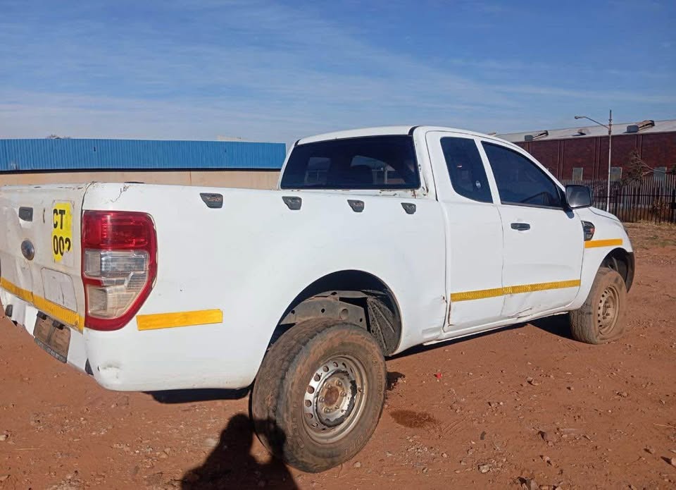 2018 Ford ranger club cab 2.2 breaking for parts and spares - Private Seller