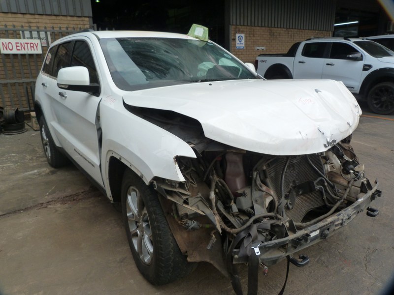 Jeep Grand Cherokee 3.6 4 X 4 LTD AT White - 2015 STRIPPING FOR SPARES - Private Seller Jeep Grand Cherokee 3.6 4 X 4 LTD AT White - 2015 STRIPPING FOR SPARES - Private Seller