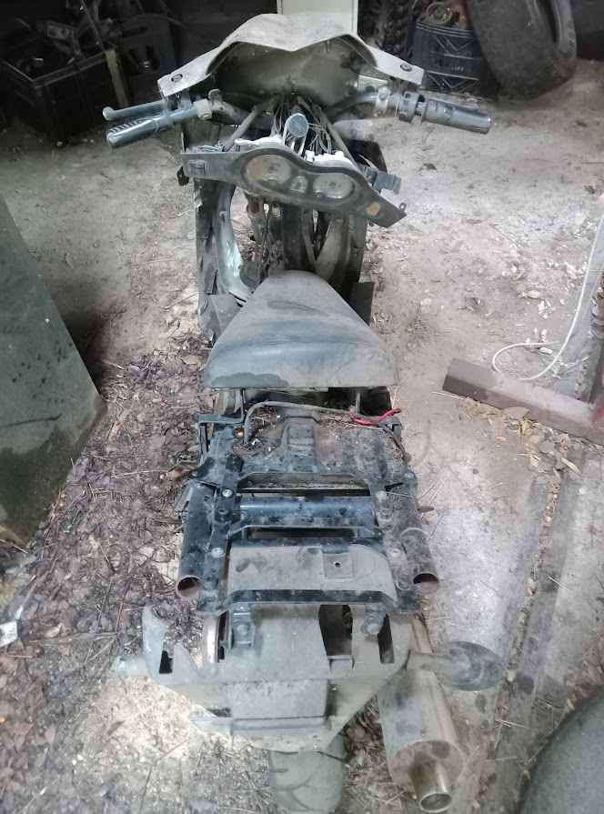 Accident Damaged 150cc ZAP Scooter