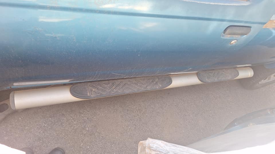 Nissan hardbody side steps available - Private Seller