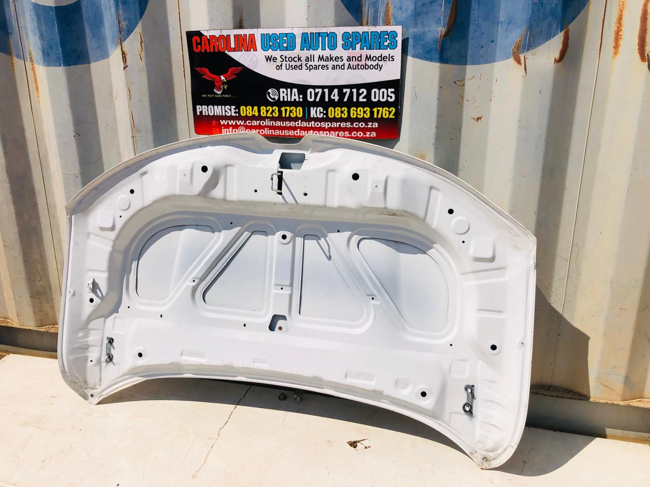 Renault Kwid bonnet (2016) - Private Seller Renault Kwid bonnet (2016) - Private Seller