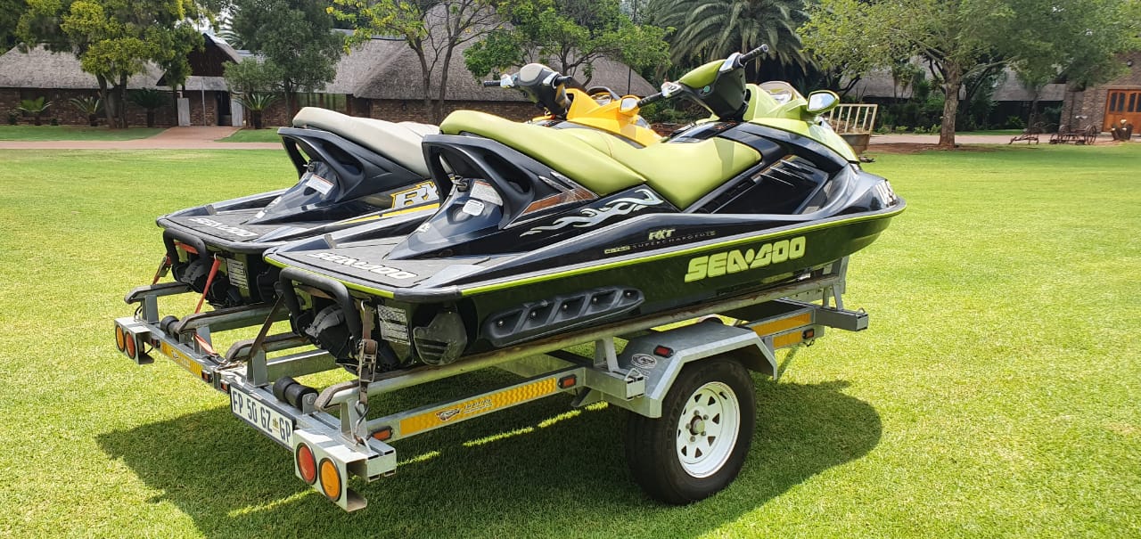 2 X Sea Doo Rxt 215 Supercharged 1500cc 3 Seater Jetski S For Sale With Trailer Junk Mail