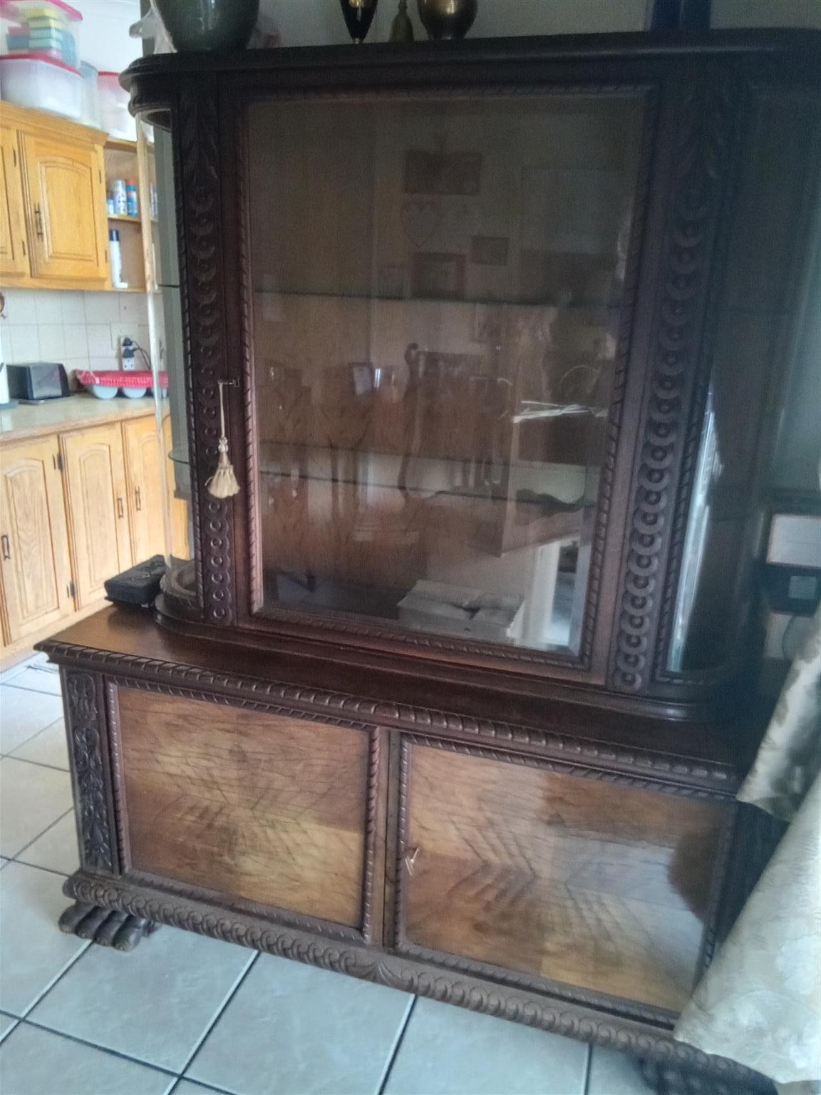 Antique  marble  side table Antique  marble  side table