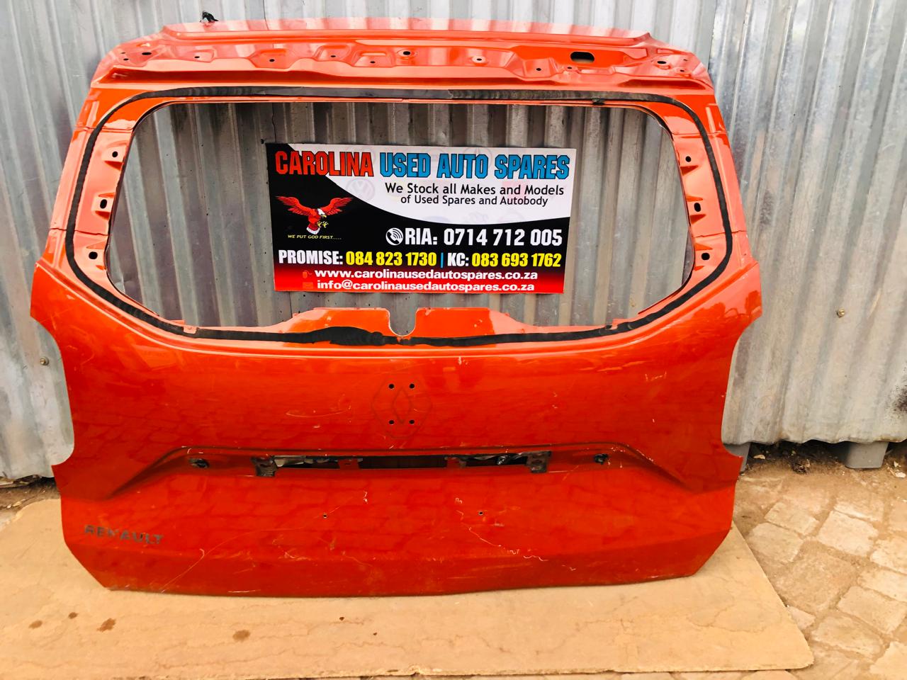Renault Duster tailgate (SUV) - Private Seller Renault Duster tailgate (SUV) - Private Seller