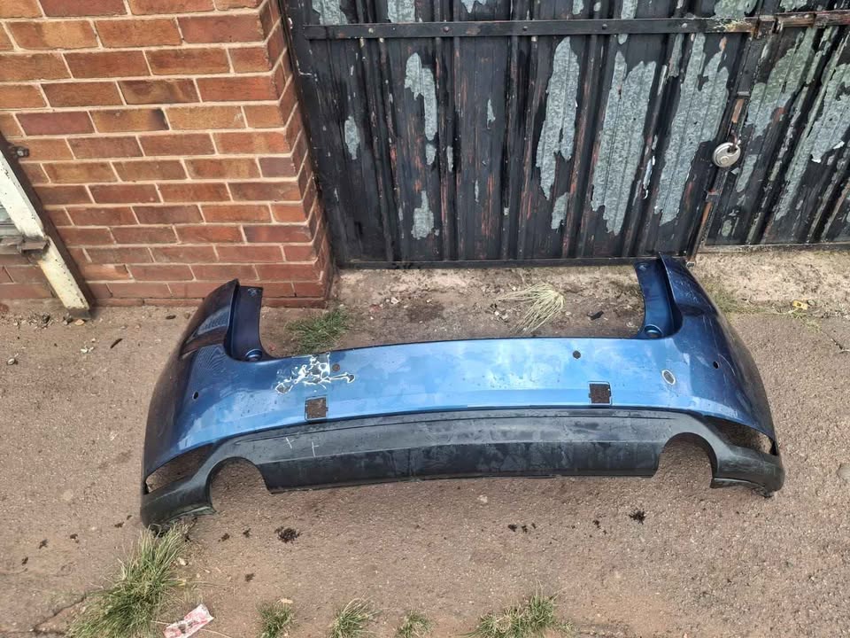 Mazda CX-5 back bumper 2021 model - Private Seller Mazda CX-5 back bumper 2021 model - Private Seller