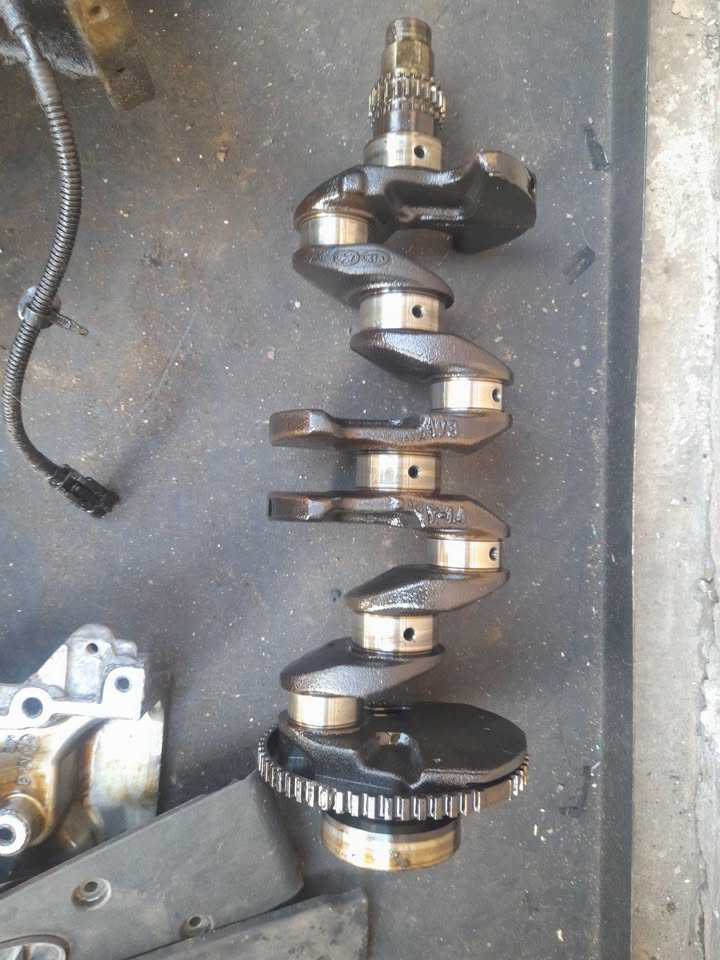 HYUNDAI ACCENT 1.6 CRANK SHAFT AVAILABLE - Private Seller