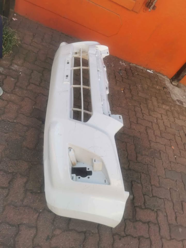 Isuzu kb 250 front bumper 2018 - Private Seller Isuzu kb 250 front bumper 2018 - Private Seller
