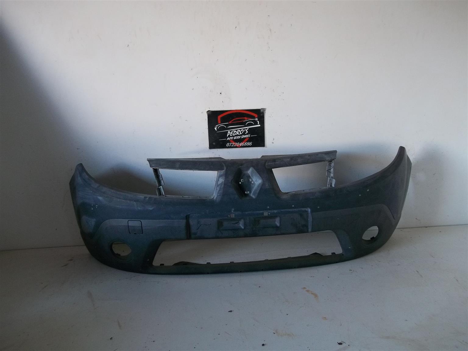Renault Sandero '08-'14 front bumper - Private Seller Renault Sandero '08-'14 front bumper - Private Seller