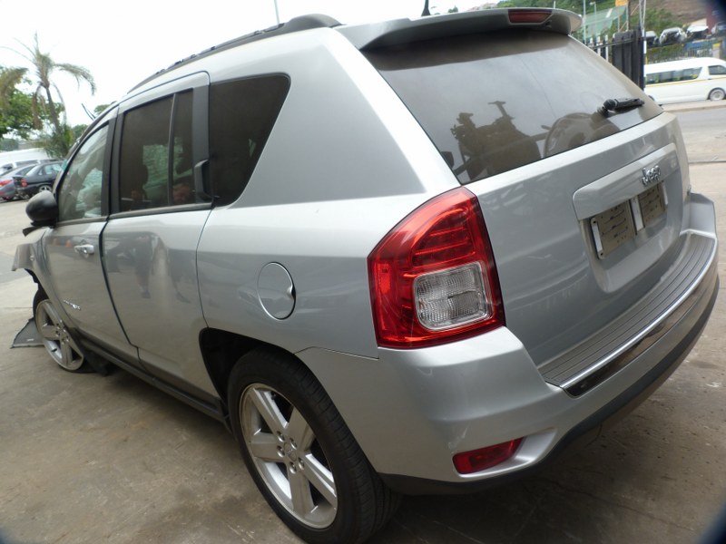 Jeep Compass 2.0 LTD Manual - 2012 STRIPPING FOR SPARES - Private Seller Jeep Compass 2.0 LTD Manual - 2012 STRIPPING FOR SPARES - Private Seller