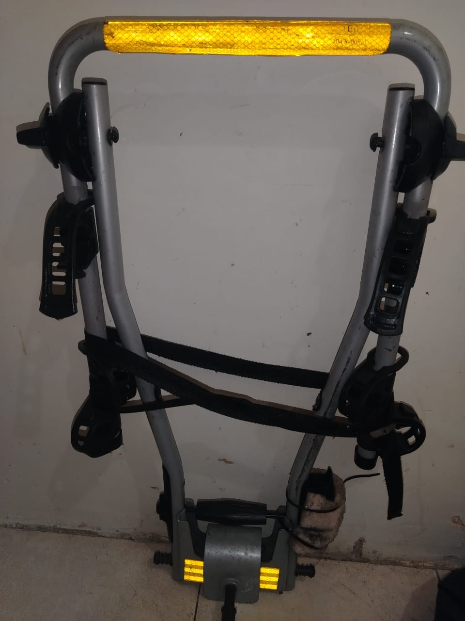 Thule hang on 3 bike carrier. - Private Seller Thule hang on 3 bike carrier. - Private Seller