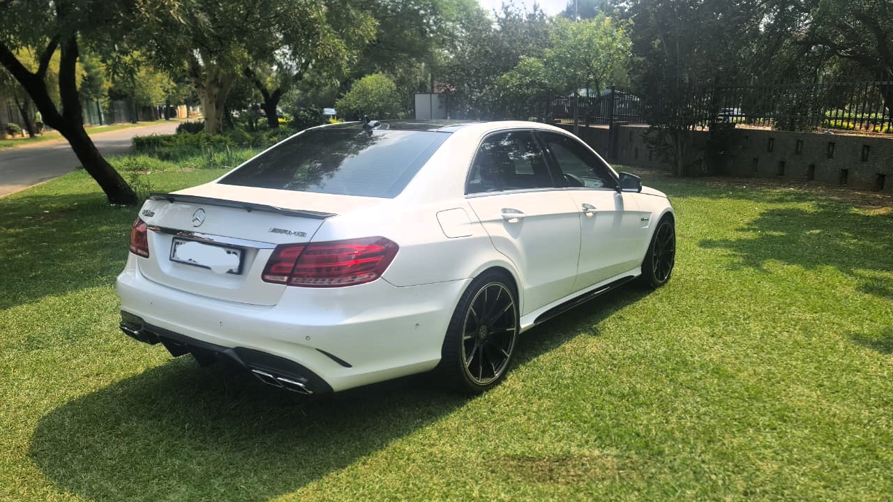 2012 Mercedes-Benz E63 S AMG Performance Studio W212