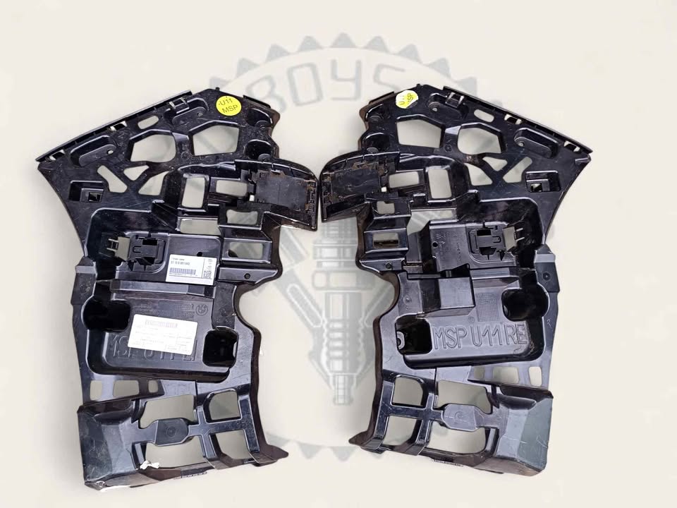 BMW X1 U11 REAR BUMPER SLIDERS/BRACKET AVAILABLE FOR SALE - Private Seller BMW X1 U11 REAR BUMPER SLIDERS/BRACKET AVAILABLE FOR SALE - Private Seller