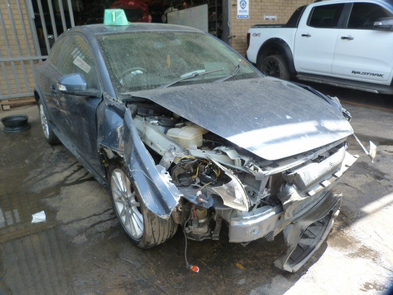 Volvo C30 1.6 D2 Manual Navy - 2011 STRIPPING FOR SPARES - Private Seller Volvo C30 1.6 D2 Manual Navy - 2011 STRIPPING FOR SPARES - Private Seller