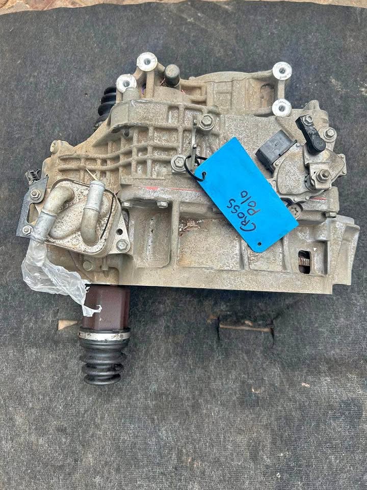 VW Cross Polo BTS 1.6 Automatic Geabox For Sale Call or Whatsapp VW Cross Polo BTS 1.6 Automatic Geabox For Sale Call or Whatsapp