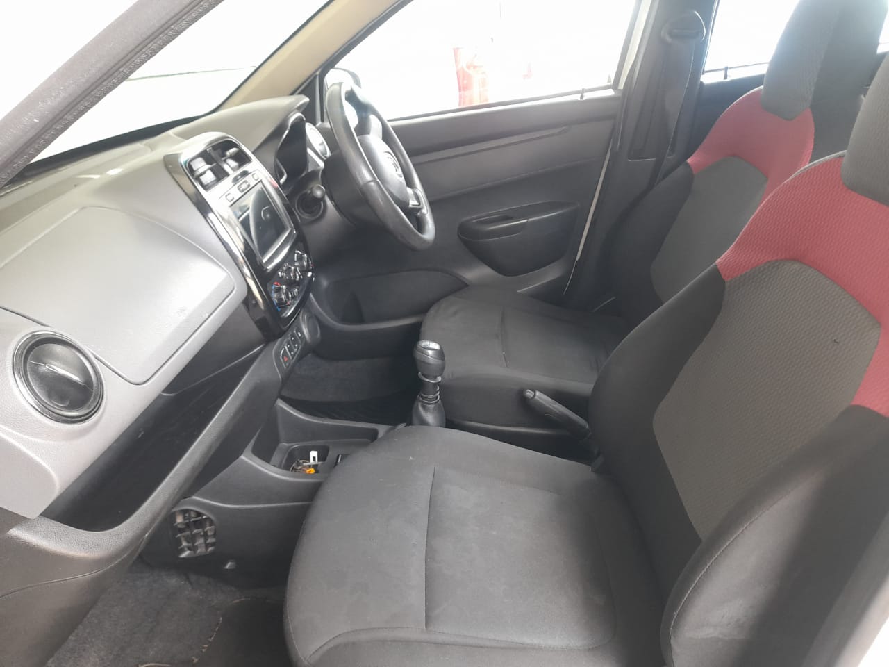 2018 RENAULT KWID 1.0 MANUAL