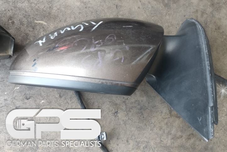 VW Tiguan 2013 left side door mirror (USED) for sale - Private Seller
