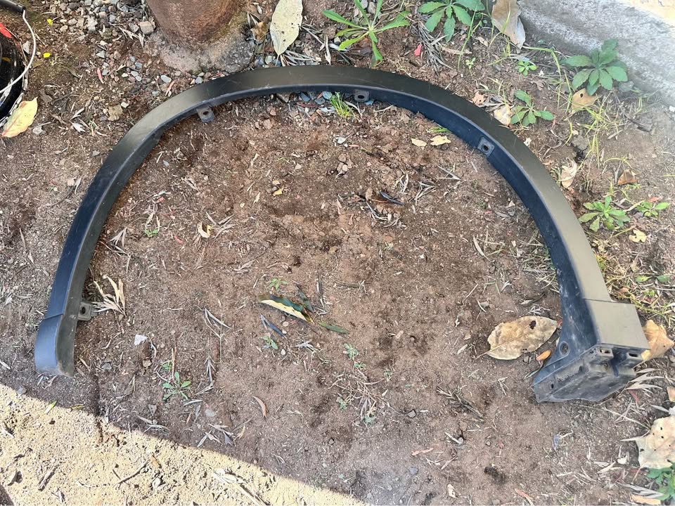 MAZDA CX-5 (2012-2017) left side wheel arch - Private Seller MAZDA CX-5 (2012-2017) left side wheel arch - Private Seller