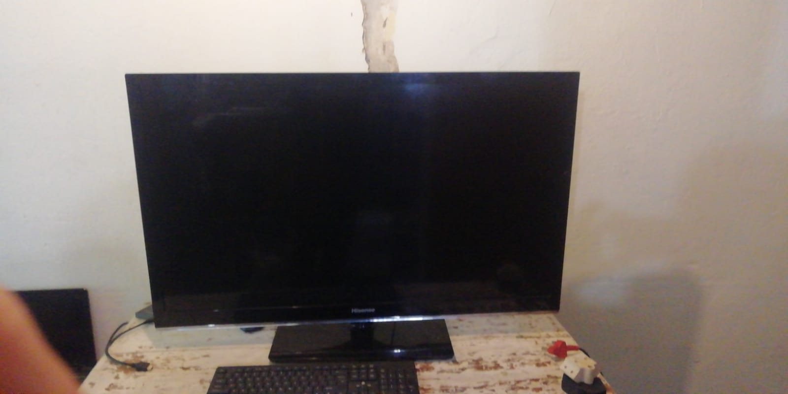 45 inch Hisense TV