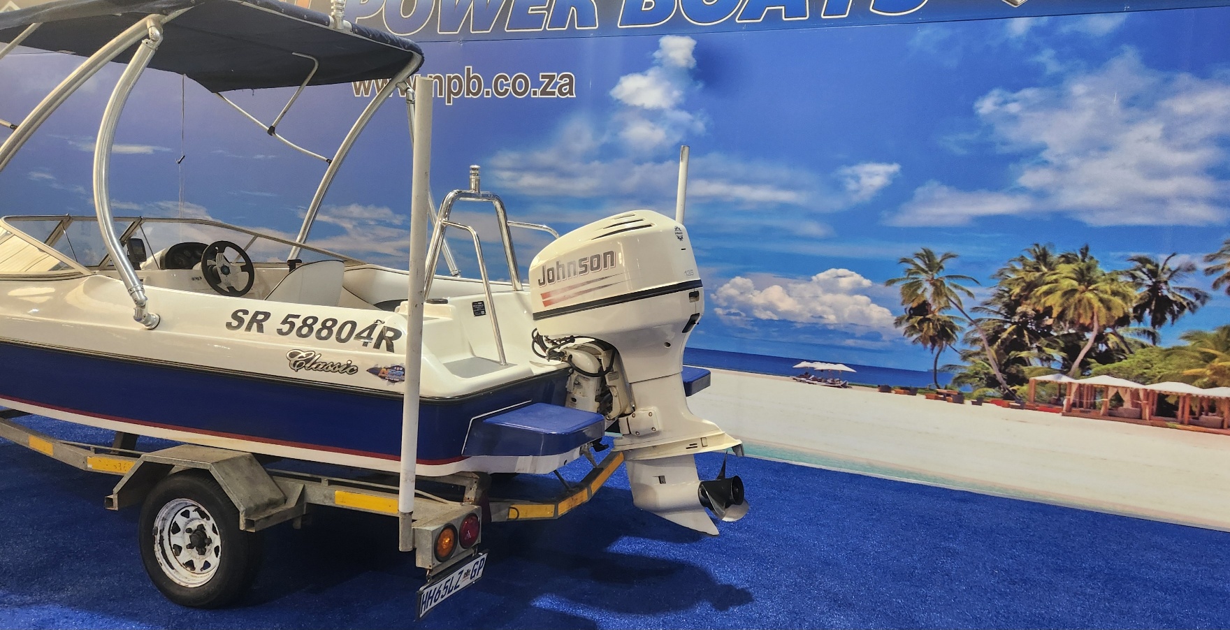 CLASSIC 170 ON TRAILER 135 HP JOHNSON V4