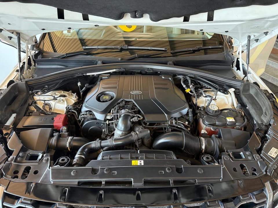Used Land Rover Range Rover Velar D300 R-Dynamic - Private Seller