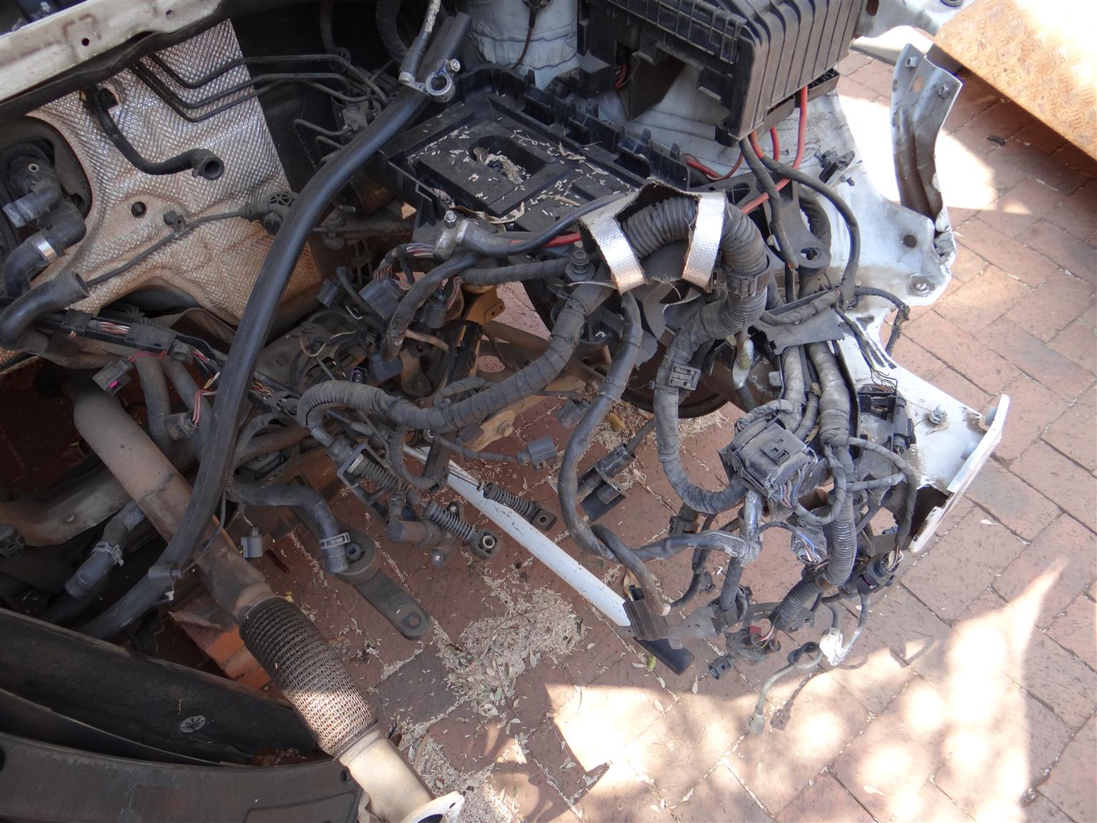 2013 VW Scirocco 1.4 TSI – various wiring harnesses