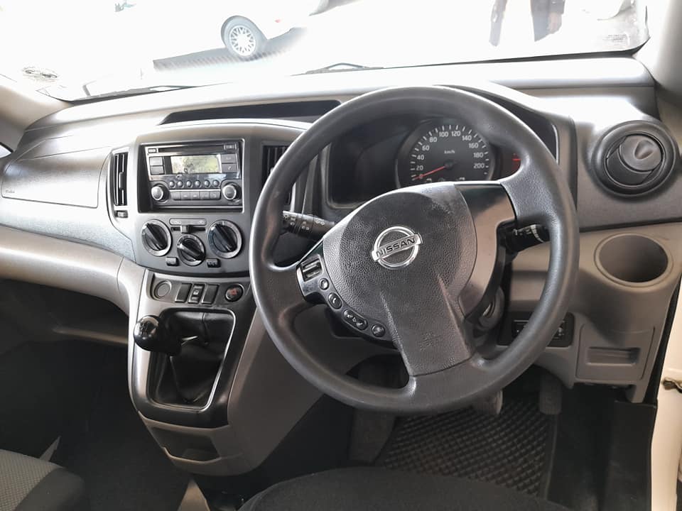 2018 NISSAN NV200 1.5 7SEATER MANUAL