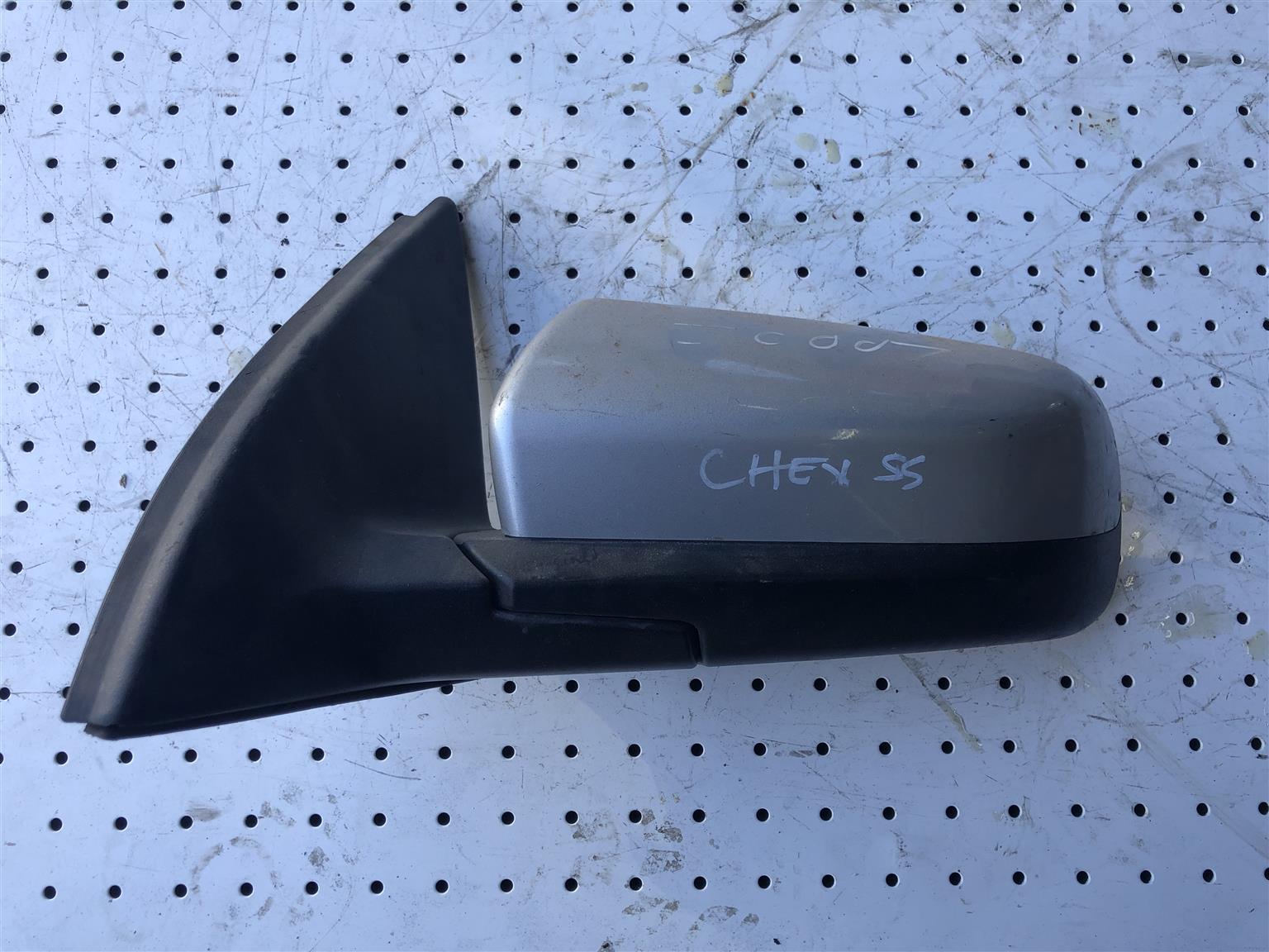 CHEVROLET LUMINA LEFT DOOR MIRROR (ZC007) - Private Seller CHEVROLET LUMINA LEFT DOOR MIRROR (ZC007) - Private Seller