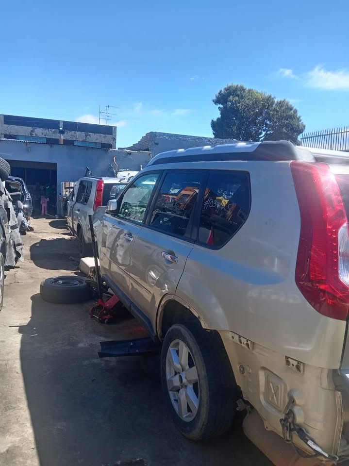 Nissan Xtrail T31, M9R Engine Stripping For Spares, Contact Mr Lee - Private Seller Nissan Xtrail T31, M9R Engine Stripping For Spares, Contact Mr Lee - Private Seller