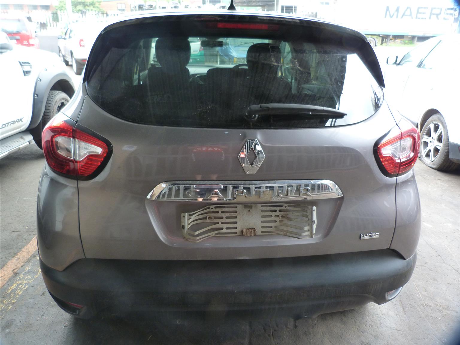Renault Captur 900cc Turbo Manual Grey - 2015 SPARESBOYZ STRIPPING FOR SPARES - Private Seller