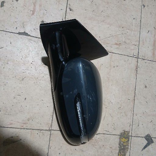 kia sportage side mirror - Private Seller kia sportage side mirror - Private Seller