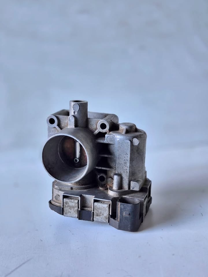 Ford Focus ST 2.0L 2005-2009 Throttle Body - Private Seller Ford Focus ST 2.0L 2005-2009 Throttle Body - Private Seller
