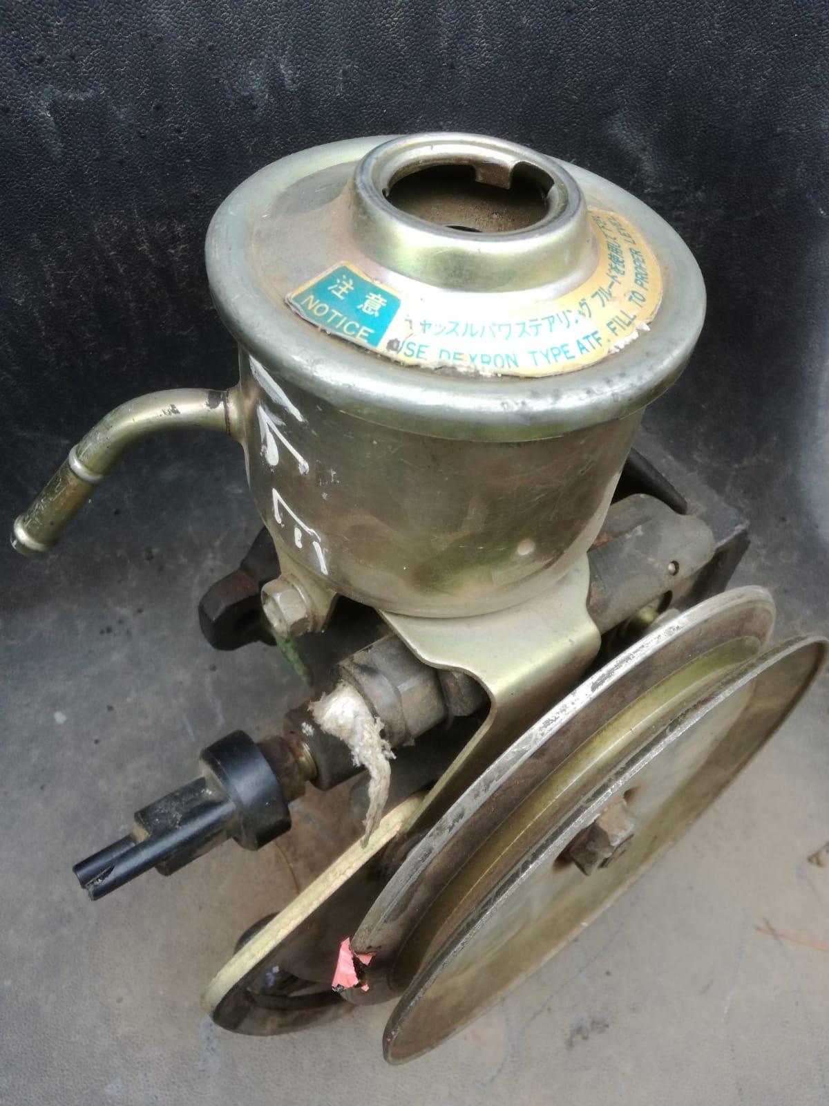 1GR power steering pump & bracket for sale. - Private Seller