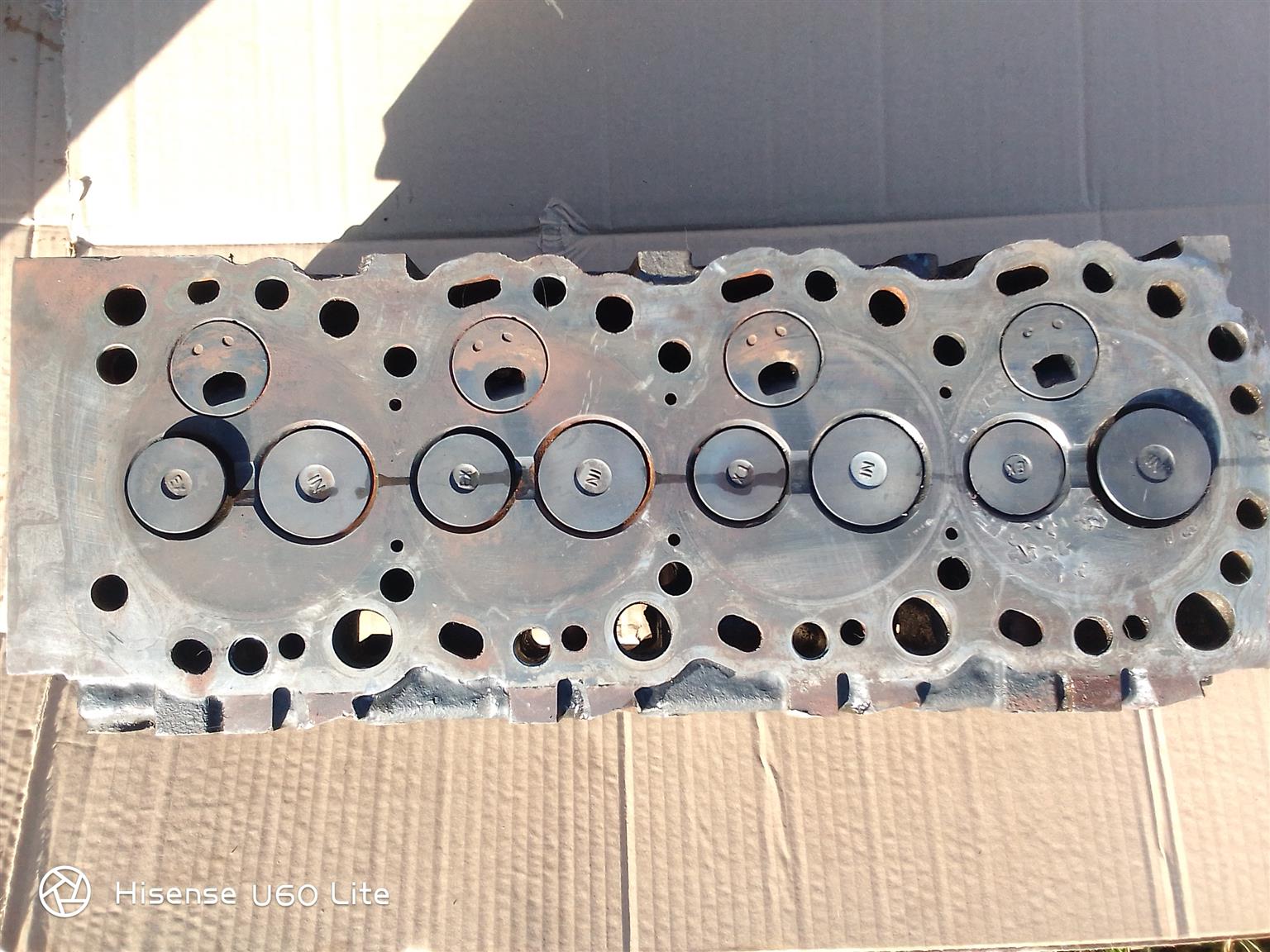 Toyota Hilux 5L cylinder head - Private Seller