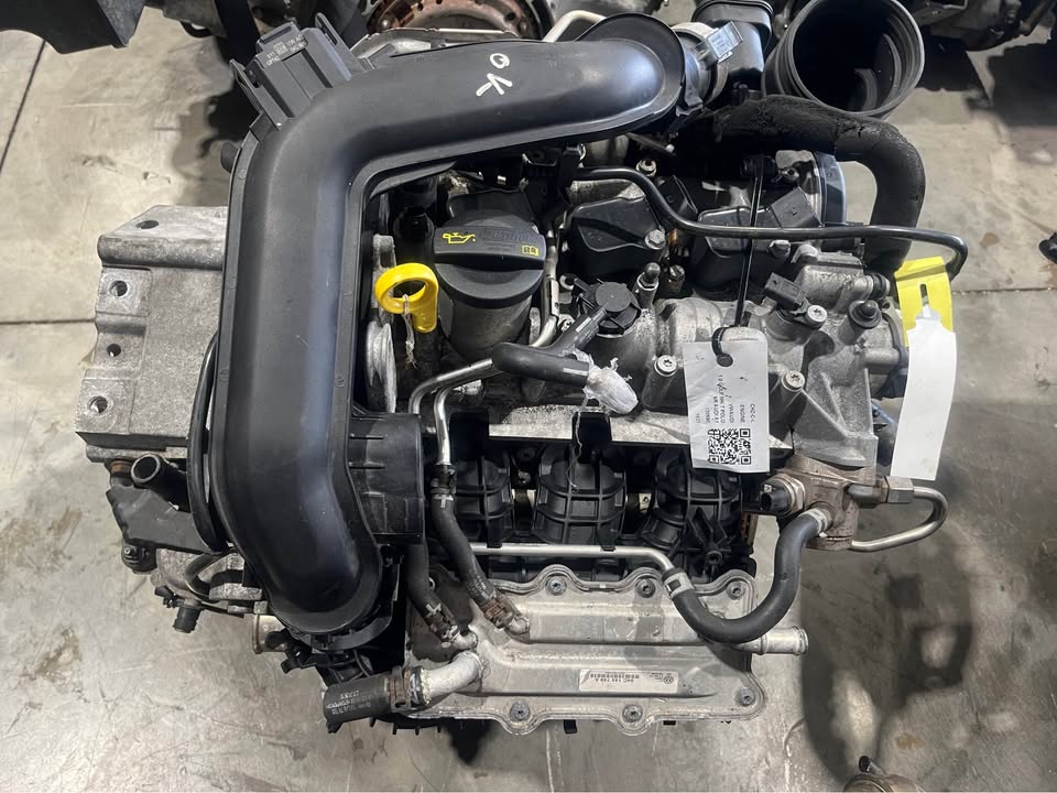CHZ ENGINE 1.0 GOLF MK7 POLO 6R AUDI A1 - Private Seller CHZ ENGINE 1.0 GOLF MK7 POLO 6R AUDI A1 - Private Seller