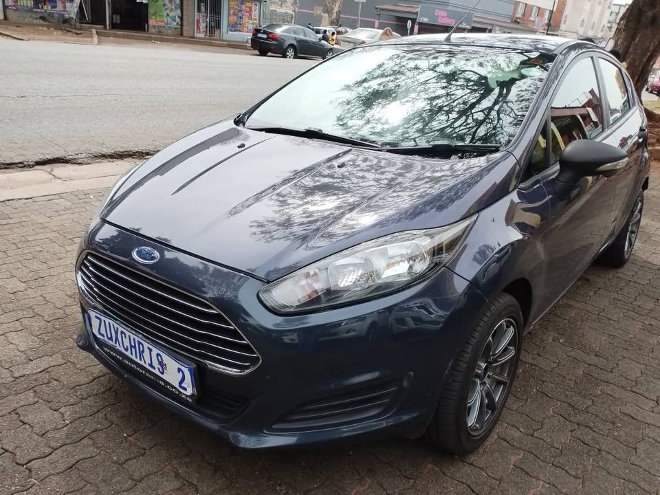 2014 FORD FIESTA 1.4 MANUAL PETROL GREY COLOUR CLOTH SEATS SPAREKEY CODE2 JOSEPH