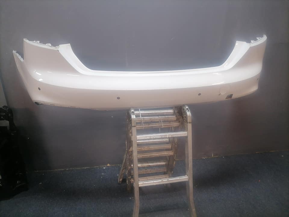 Audi A4 B10 S-line white rear bumper DM or contact number in the description for assistance. - Private Seller