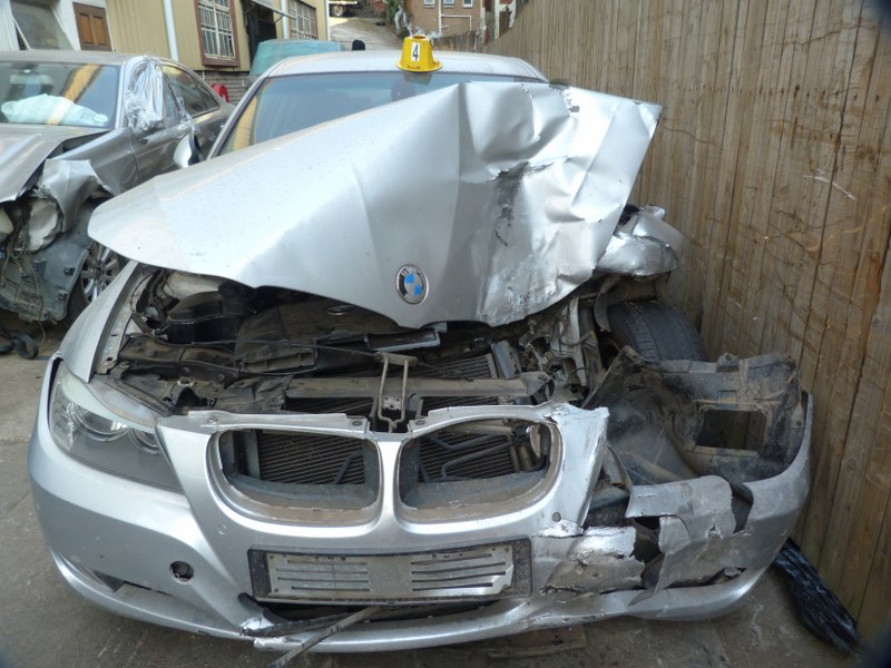 BMW 320i E90 AT Silver - 2010 STRIPPING FOR SPARES - Private Seller BMW 320i E90 AT Silver - 2010 STRIPPING FOR SPARES - Private Seller