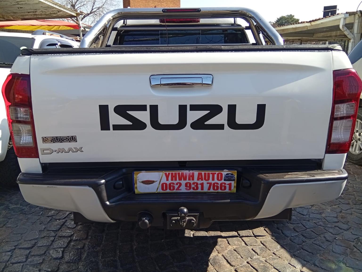2019 Isuzu KB250 DMax DoubleCab 4X2 Bakkie Manual Cloth Seats, RollBar,