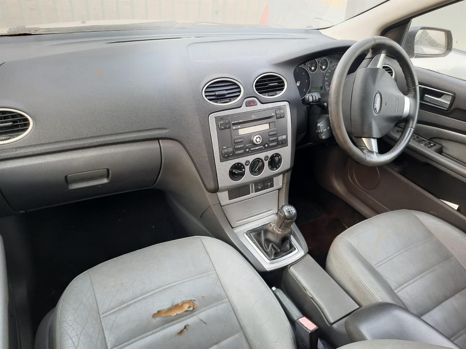 2005 Ford Focus 2.0 TDCI - Stripping for Spares.
