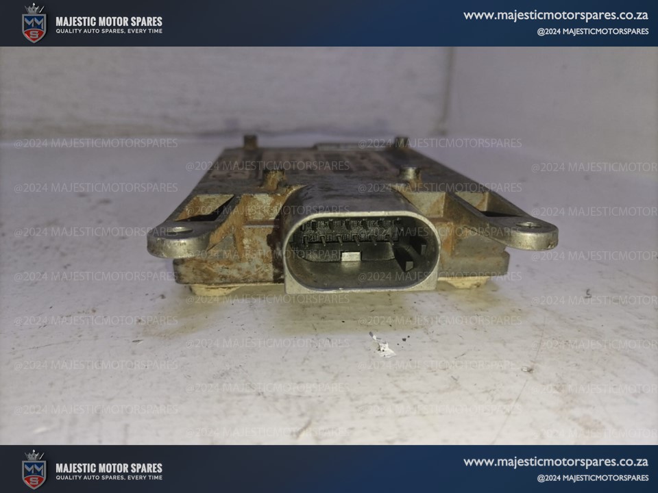 Audi Q7 Blind Spot Assist Warning Modules for Sale (Second Hand) - Private Seller Audi Q7 Blind Spot Assist Warning Modules for Sale (Second Hand) - Private Seller
