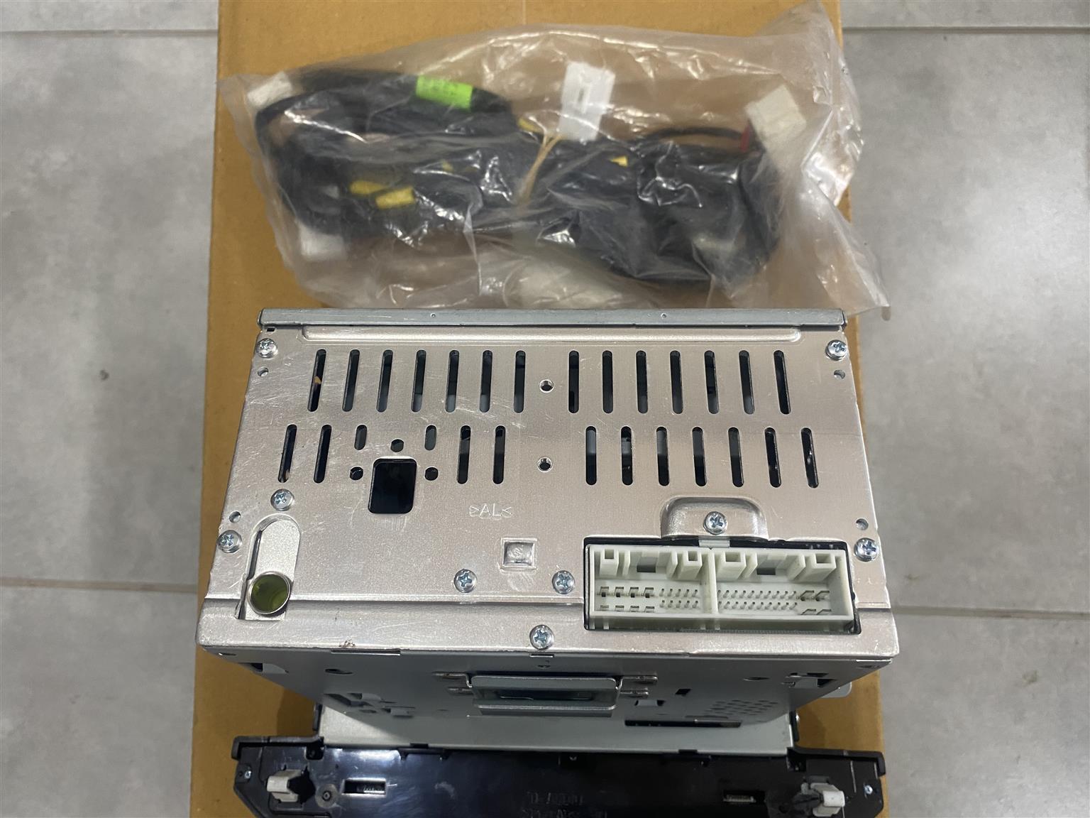 2016 HYUNDAI TUCSON RADIO FOR SALE. BRAND NEW - Private Seller