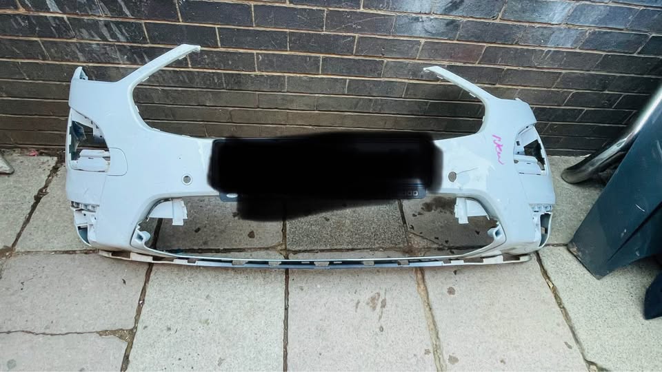 Ford EcoSport Bumper - Private Seller Ford EcoSport Bumper - Private Seller