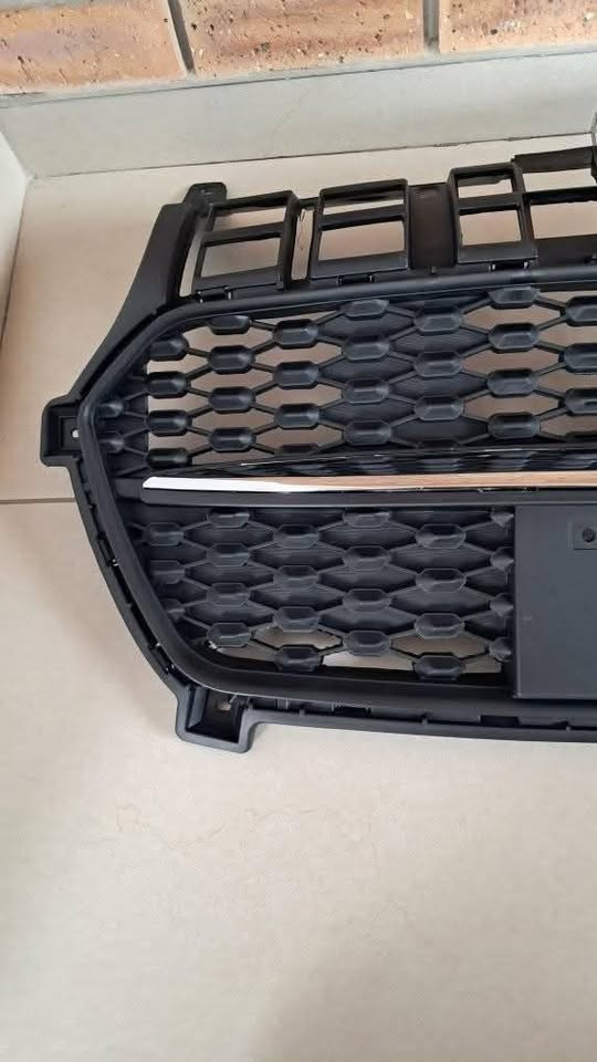 SUZUKI SWIFT 2019 ONWARDS BRAND NEW FRONT GRILLES FORSALE PRICE - Private Seller