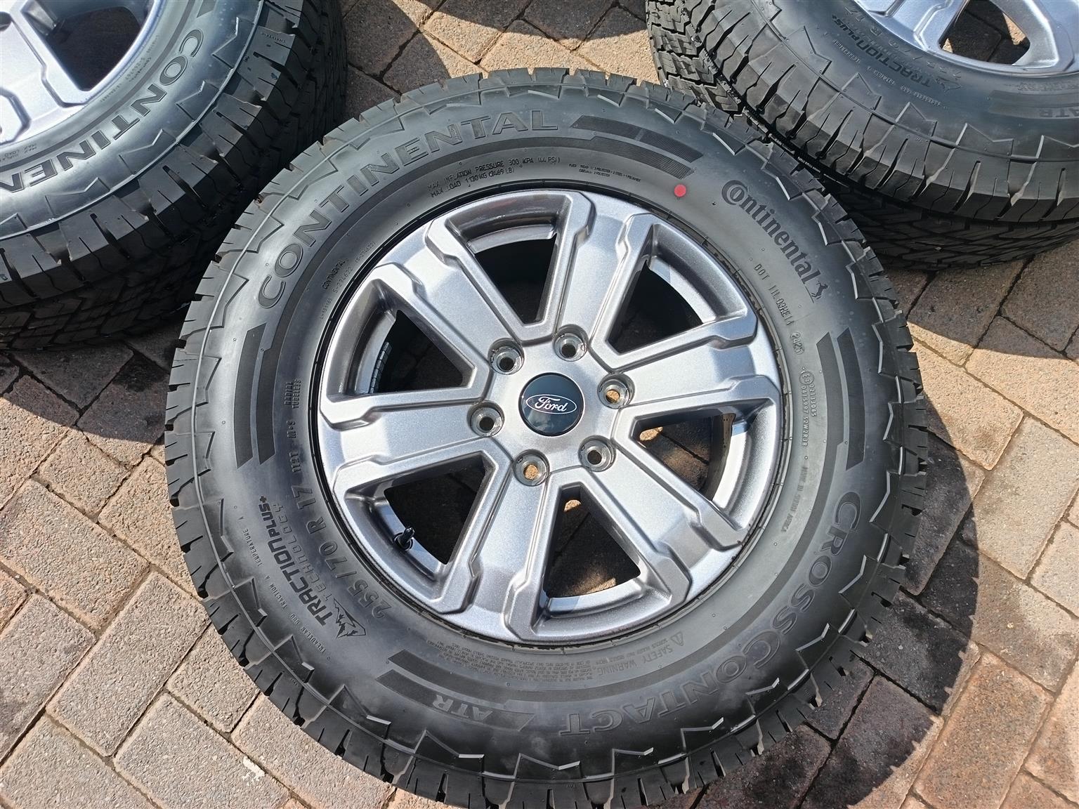 17" \ford Ranger rims & tyres - Private Seller