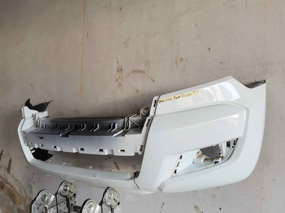 Ford Ranger T7 front bumper 2016-2018 - Private Seller Ford Ranger T7 front bumper 2016-2018 - Private Seller