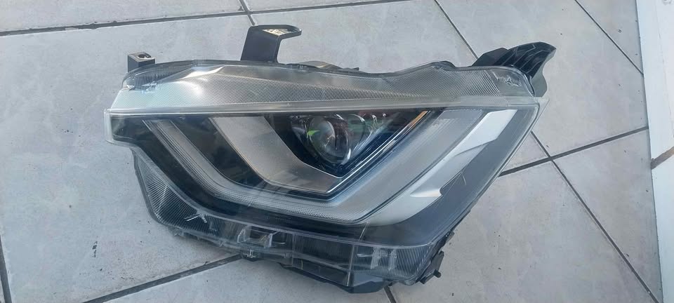 ISUZU D-MAX 2021-2023 LED HEADLIGHT LHS