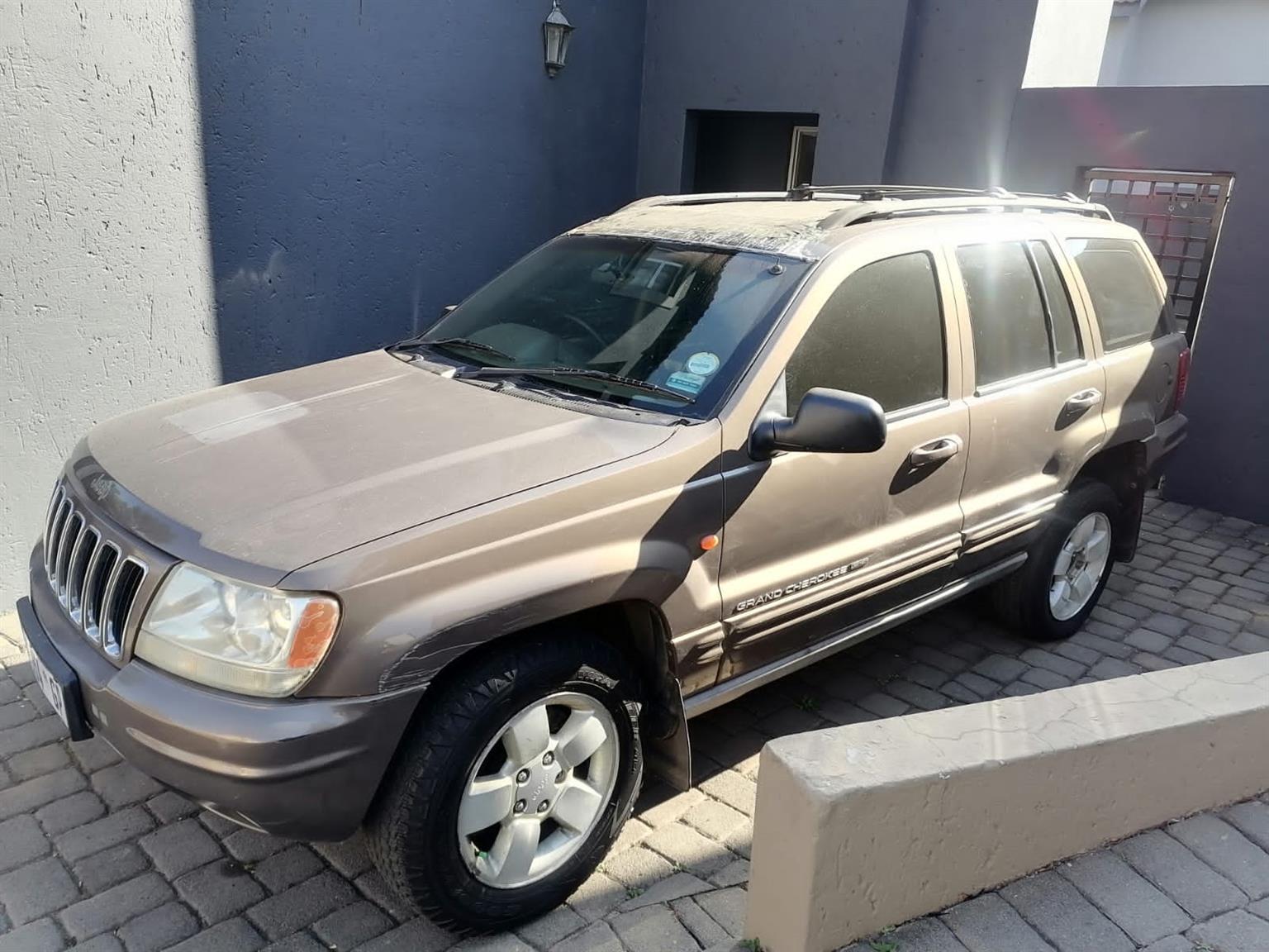 Stripping Jeep Cherokee WJ 2002 Stripping Jeep Cherokee WJ 2002